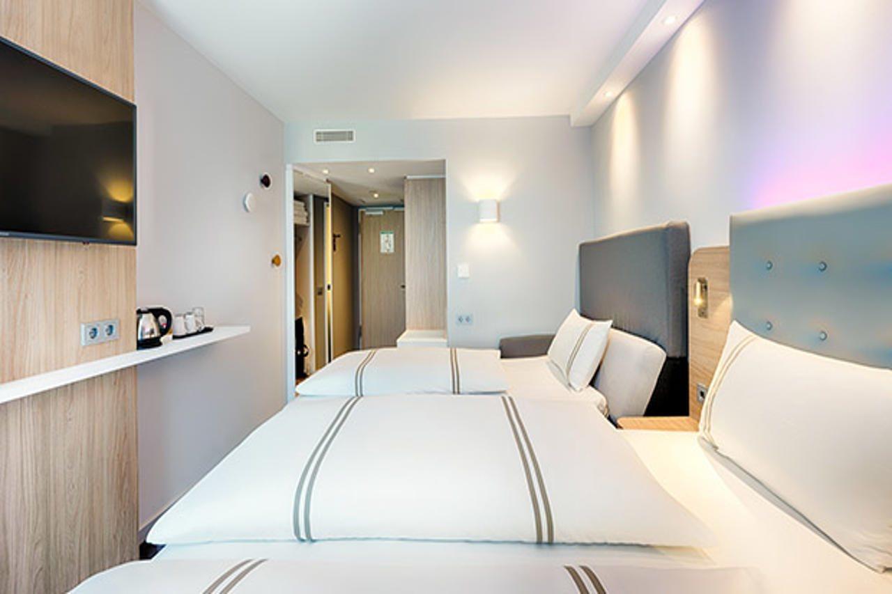 Premier Inn Leipzig City Hahnekamm エクステリア 写真